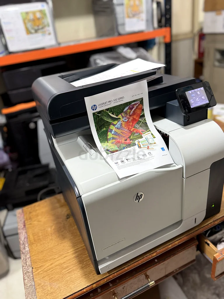 طابعة ليزرية ملونة من HP، طراز MFP 570، حالة جيدة جدًا مع خراطيش حبر أصلية63255002164482114