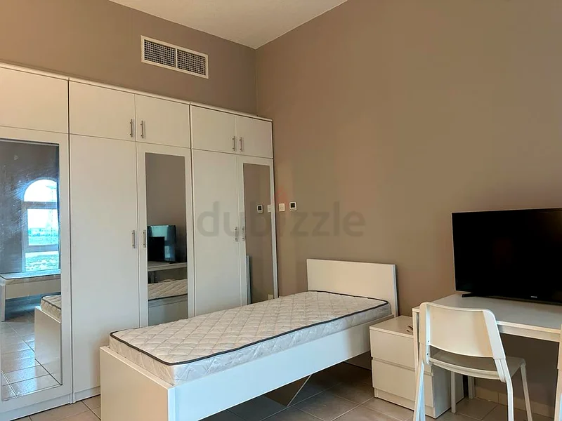 Premium Bed Spc 2000/person63220800677122112