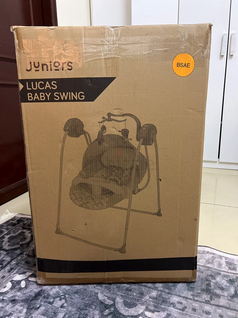 Lucas Baby Swing Blue, Electric swing and Music One time used only63204861627010111