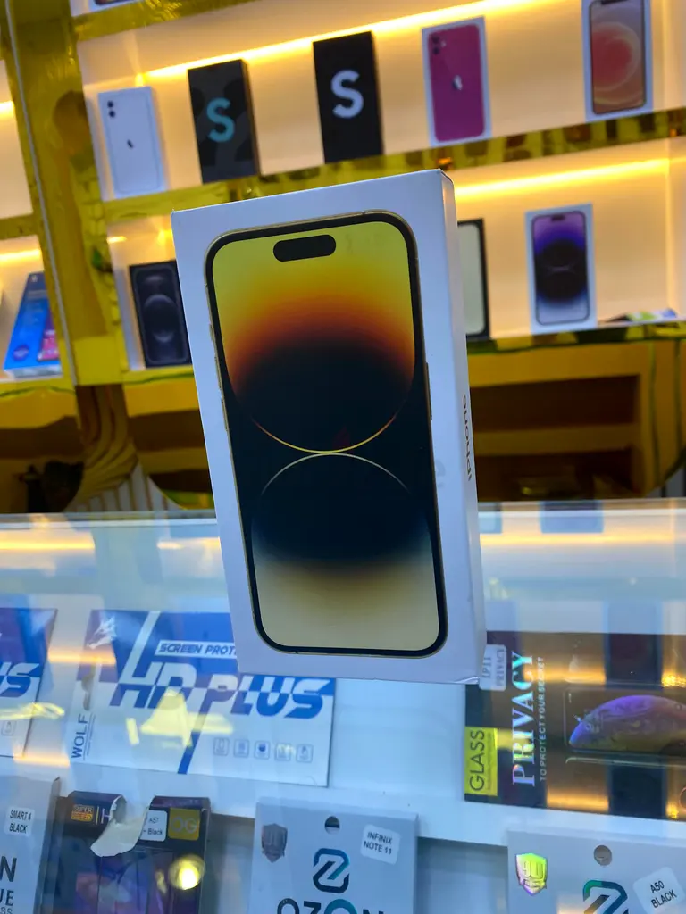 iPhone63183736912385112
