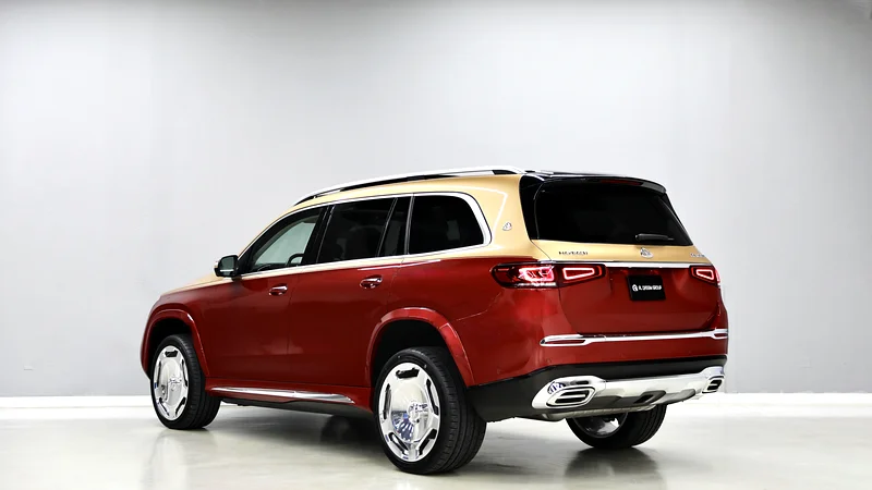 طقم GLS 450 مايباخ | ضمن الضمان حتى 2027 | تأمين مجاني + تسجيل مرجعي رقم A41367163148169989633113