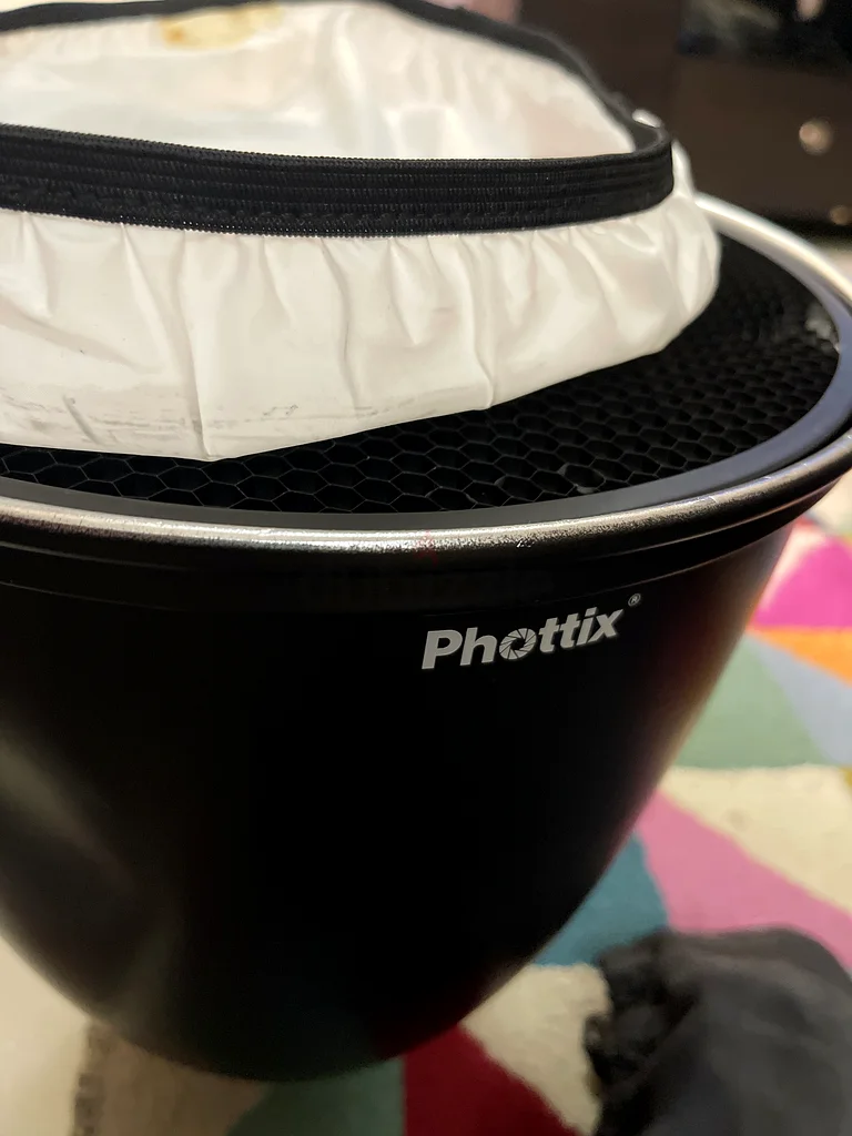 Phottix 45 Long Range Reflector With Grid And Diffuser, soft box 90x122 with diffusers,Bowens Mount,632645858260501115