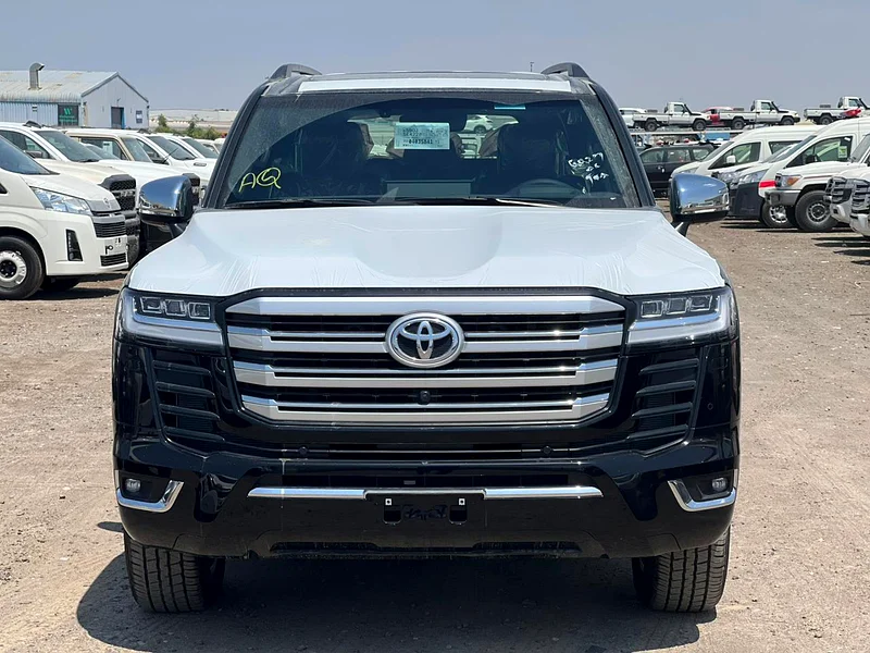 TOYOTA LAND CRUISER LC300 VXR 3.5P 2024631583399994911128