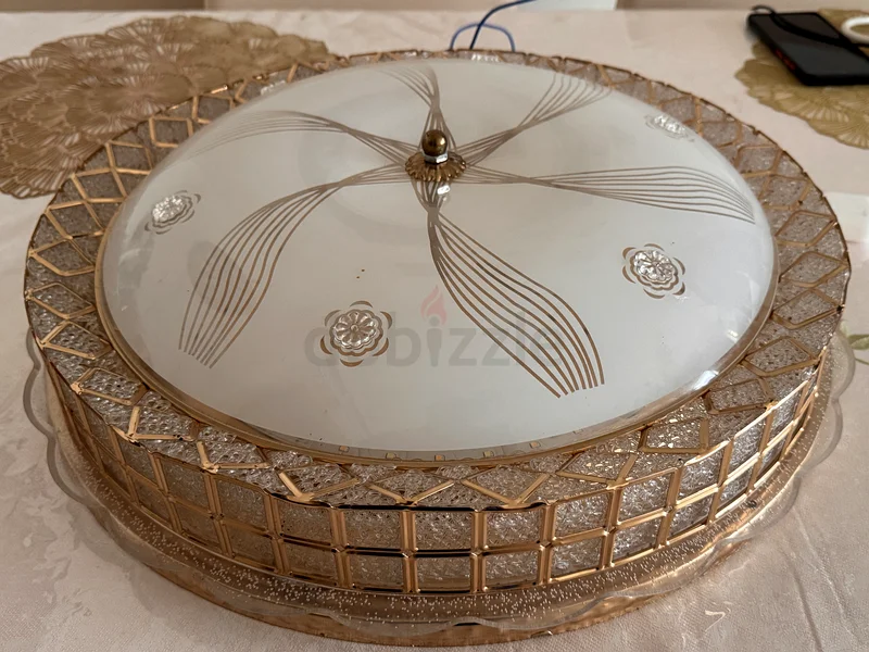 ثريّة دانوب متعددة الألوان زخرفية63179858904705111