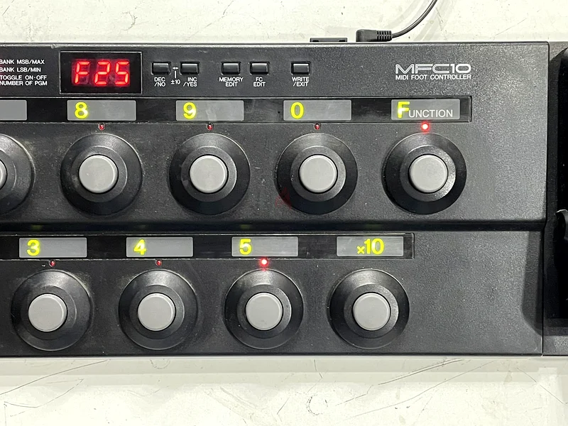 Yamaha MFC10 MIDI Foot Controller - Black63205880283394113