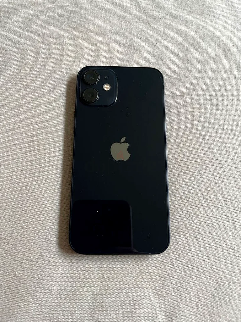 Iphone 12 128 gb storage63263499318402112