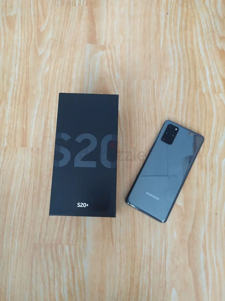 Samsung S20 Plus بسعة تخزين 128 جيجا بايت وذاكرة وصول عشوائي 12 جيجا بايت62863823100929112