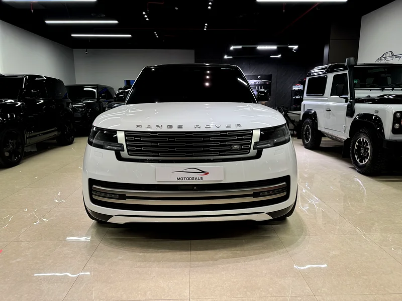 2023 LAND ROVER RANGE ROVER VOGUE V6 – GCC SPECS | 5-YEAR SERVICE CONTRACT | LOW MILEAGE63399904265986111