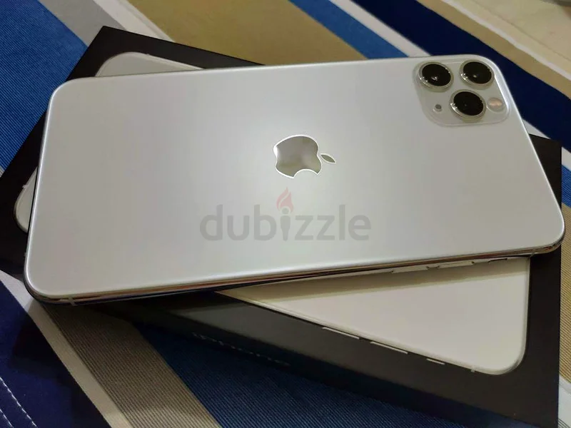 Iphone 11 pro max 64 gb storage63263499303809112