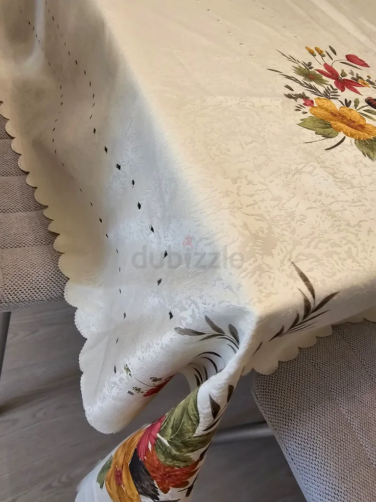 Hand Crafted Dinning Tablecloth63216356837634113