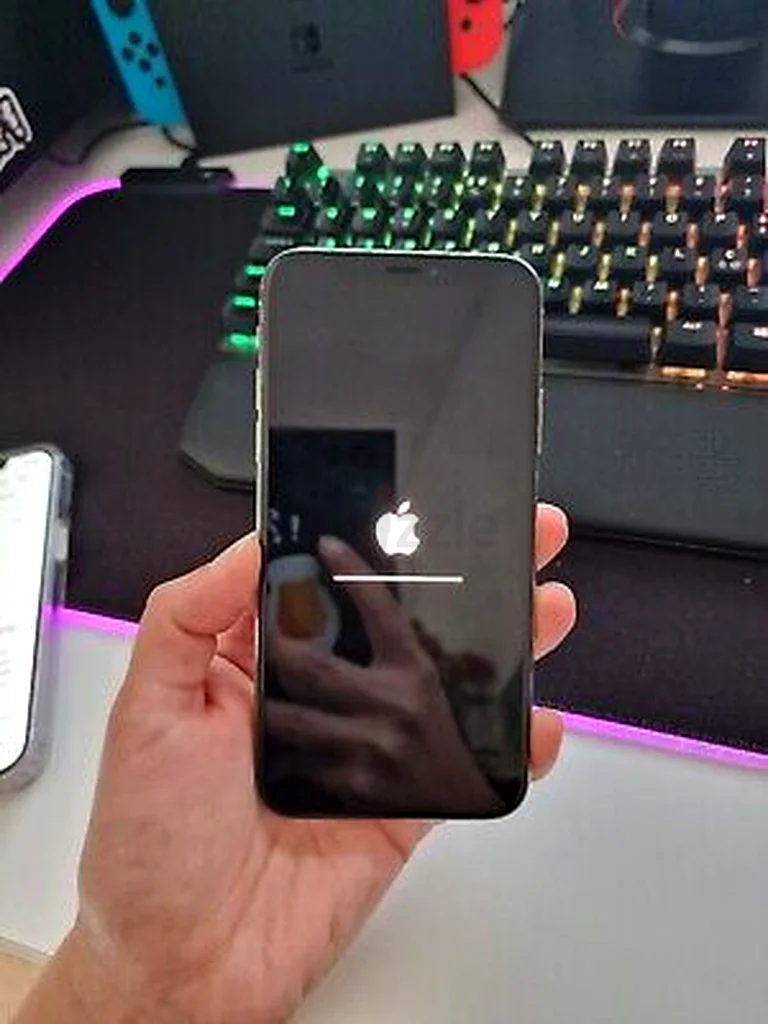 آيفون إكس إس بسعة تخزين 25663263499252611111