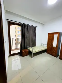 MASTER ROOM AVAILABLE FOR EXECUTIVE BACHELOR IN CBD BUILDING