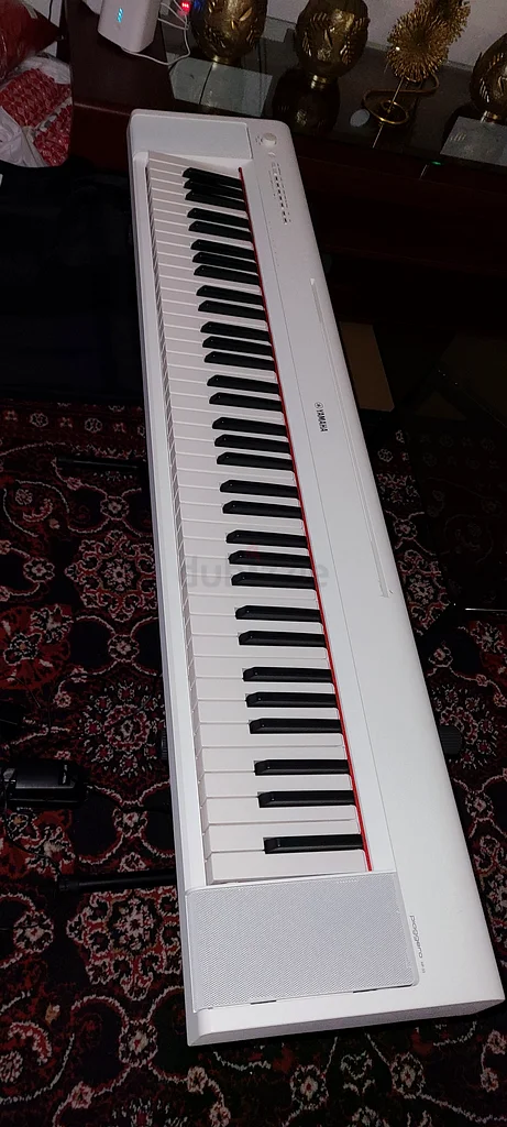 76 KEYS YAMAHA KEYBOARD FOR SALE63207396494723113