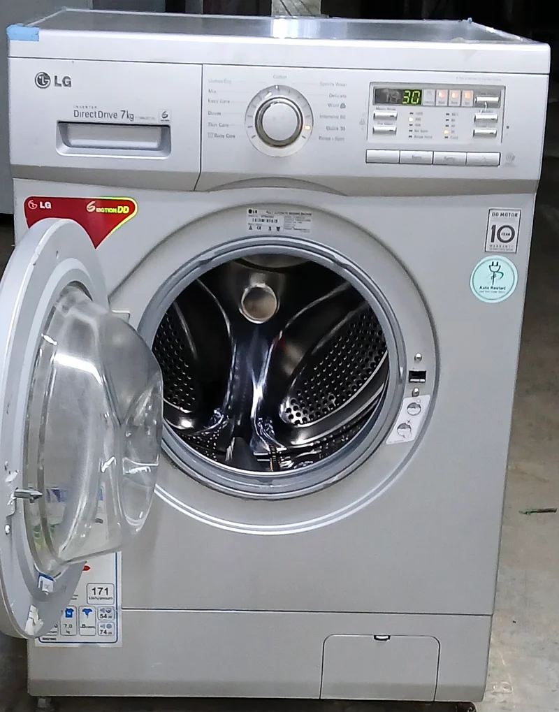 7kg LG new model Direct drive DD motor Digital inviter Very good condition Good working63245218490754112