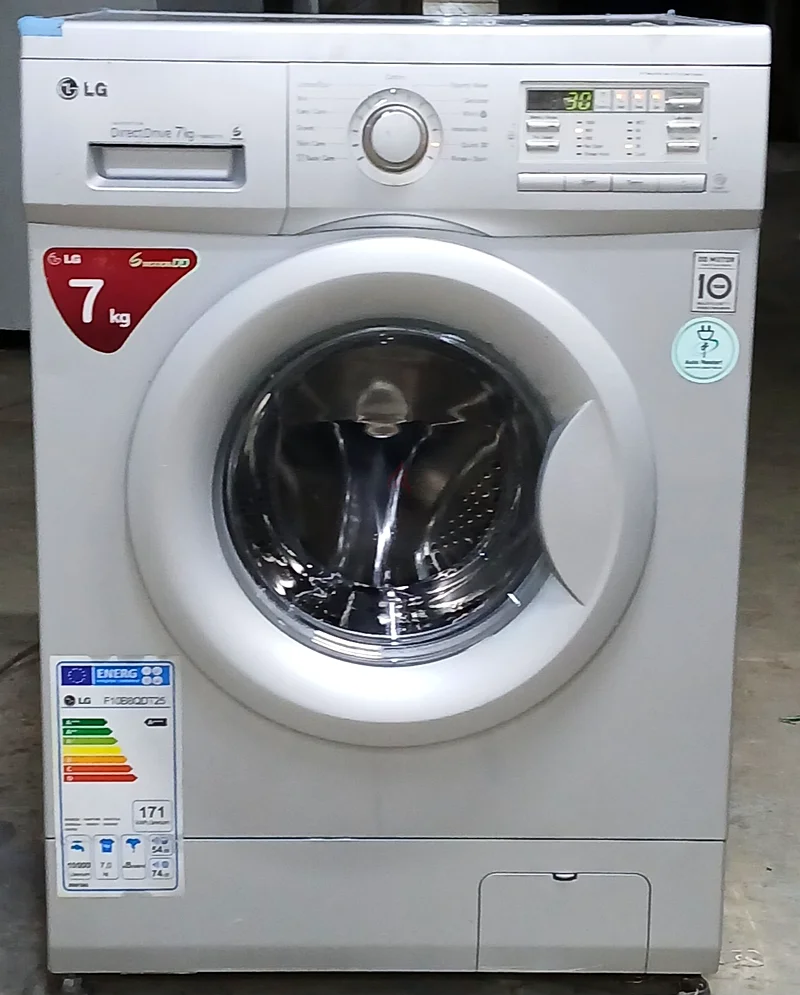 7kg LG new model Direct drive DD motor Digital inviter Very good condition Good working632452184907541119