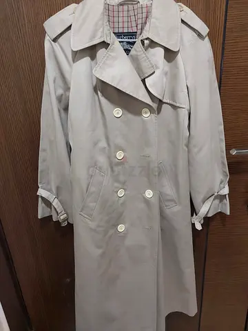 Burberry trench coat ladies