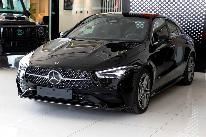 سعر مذهل | مرسيدس بنز CLA 200 بمحرك 1.4 لتر توربو | كوبيه | 2024 - مع الضمان63163857881219112