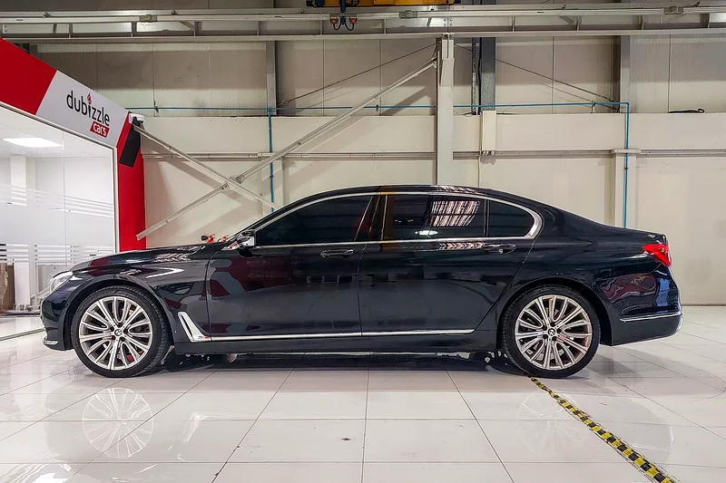 AED 1214/month | 2019 BMW 7-Series 740li | GCC Specs | Ref#28154363142134948610114