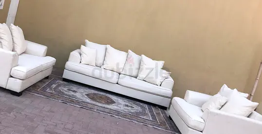 The one Kingstone Sofa set 3+2+1