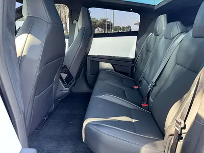 2024 Tesla CYBERTRUCK 照片 16