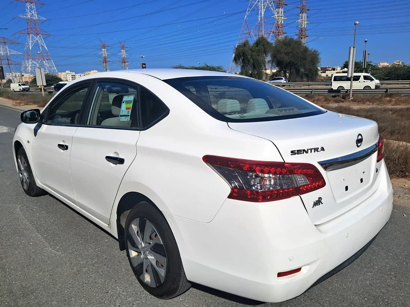 2019 Sentra - 1 Owner - GCC Specs - No accidents - Excellent Condition63148649062530114