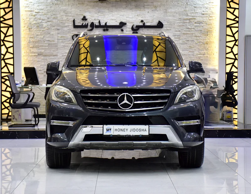 BIG TIME OFFER FOR 3 DAYS! CASH ONLY! Mercedes-Benz ML 350 (2013 Model) in Grey Color, GCC Specs63231640379009117