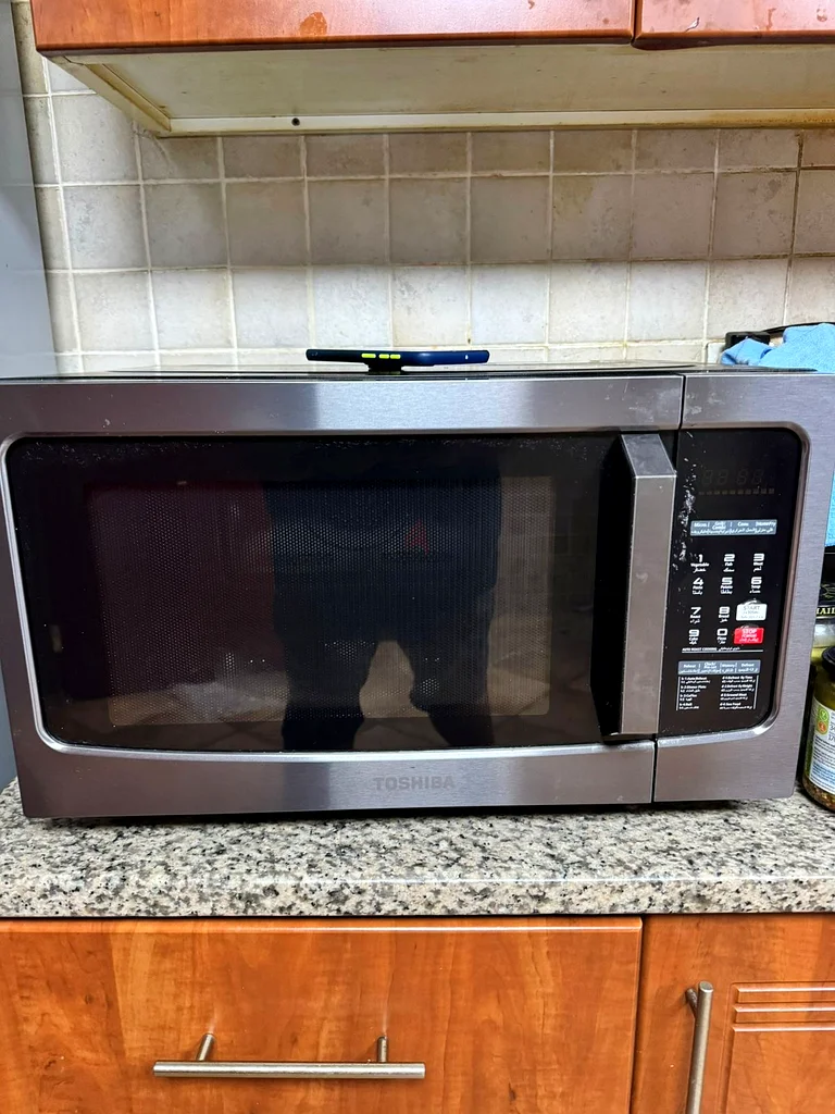 Toshiba Microwave632492554110741112