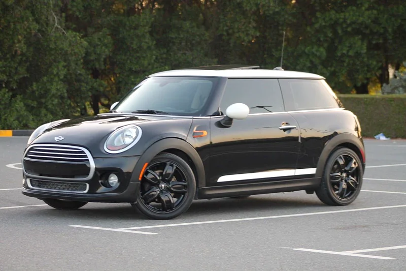For Sale: 2015 Mini Cooper – USA Import – Full Options – Panoramic Roof63398522684674111