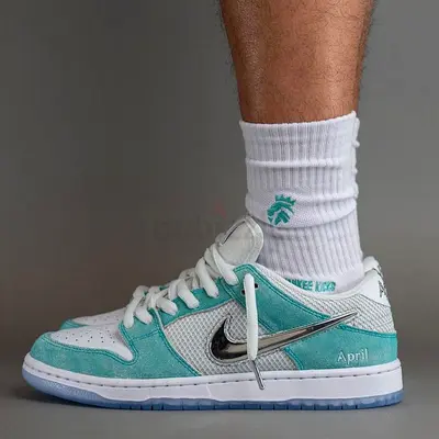 Nike Dunk Low Pro QS April Skateboards Unisex Shoes