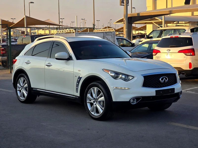 Infiniti QX70 Gulf specifications 2018 in good condition63398552729858113
