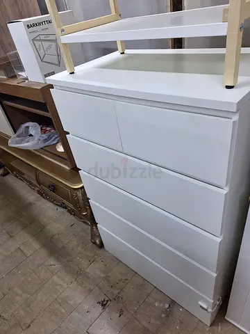 Chester drawer