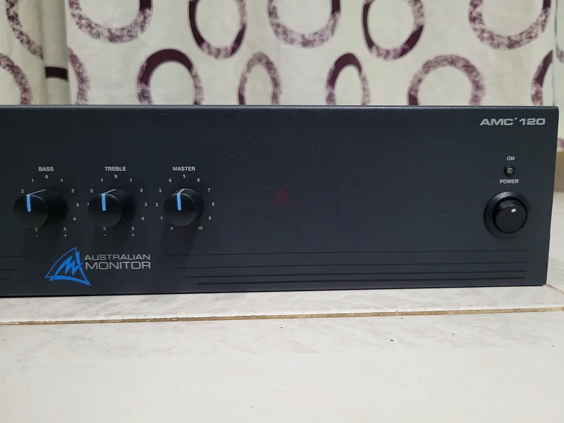 مُضخِّم خلاط Australian Monitor AMC 120 في حالة عمل ممتازة63261836418690114