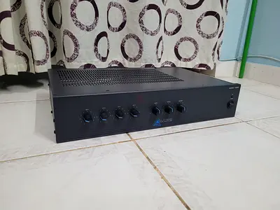 Australian Monitor AMC 120 Mixer Amplifier in excellent working condition