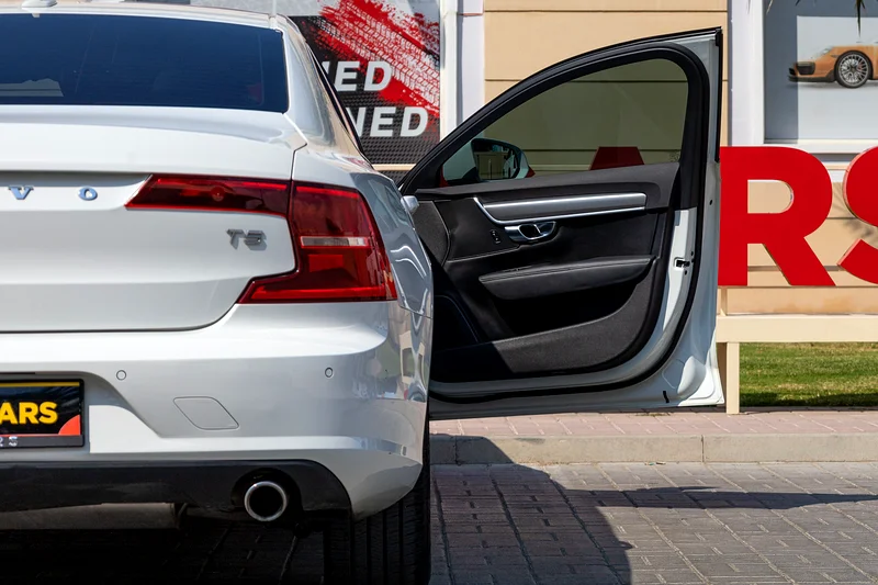 AED 1,245 monthly | Warranty | Flexible D.P. | Volvo S90 T5 2017 GCC63221300346370114