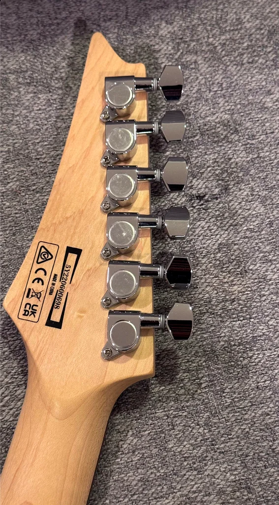 Ibanez Electric Guitar63205879185283111