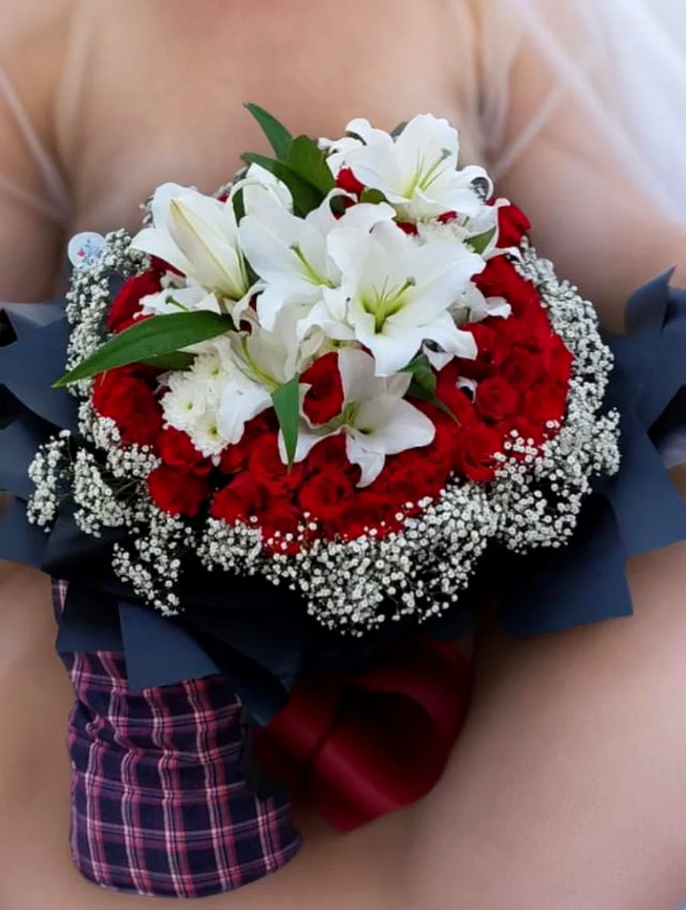 Fresh Flowers bouquet gift for valentine63264583658755114