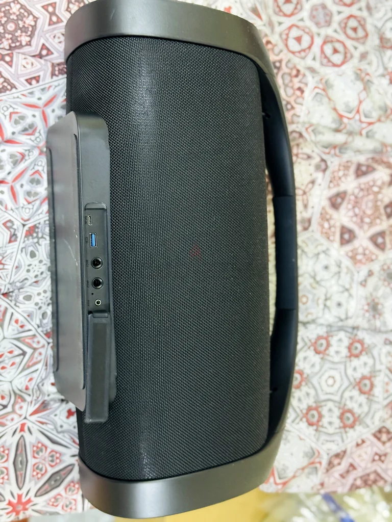 مكبّر صوت بلوتوث على شكل حلوى للبيع63164787562241112