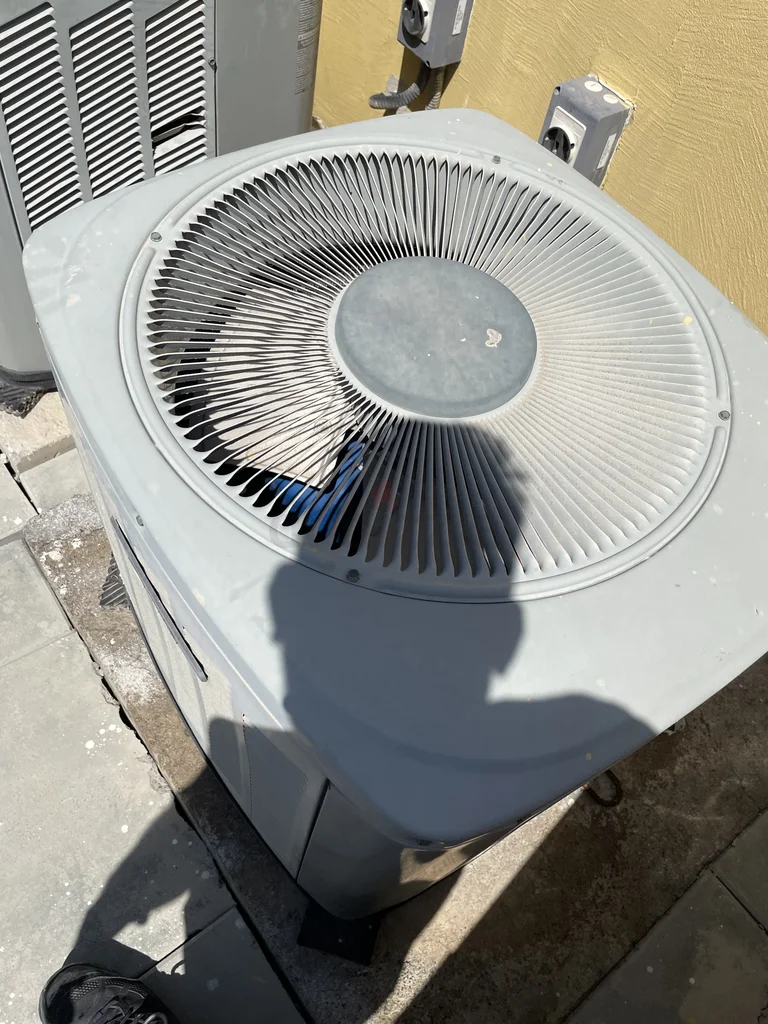 AC Problem ? Call Us for FAST, Affordable Repairs – 24/7 Service!62932701871618112