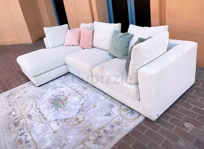 The one read L shape sofa Like a brand new condition