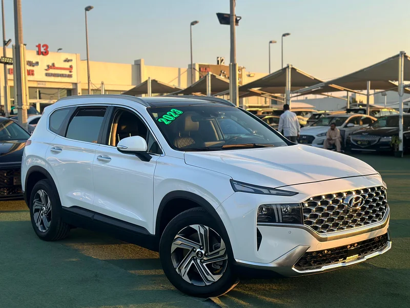 Hyundai Santa Fe - Excellent Condition - 2023 - Cash or $1,216 Monthly63156039803394111