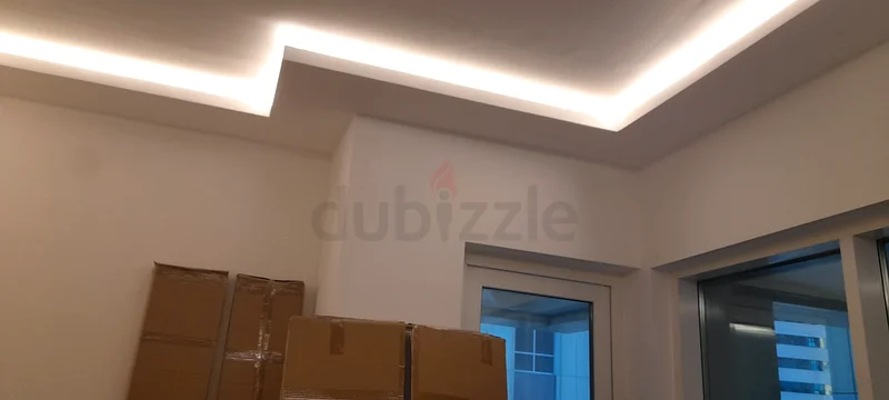 مالك أنظمة الطاقة الشمسية63185765756418111