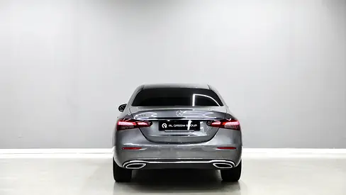 صورة مصغرة 5 لـ 2021 Mercedes-BENZ E-CLASS