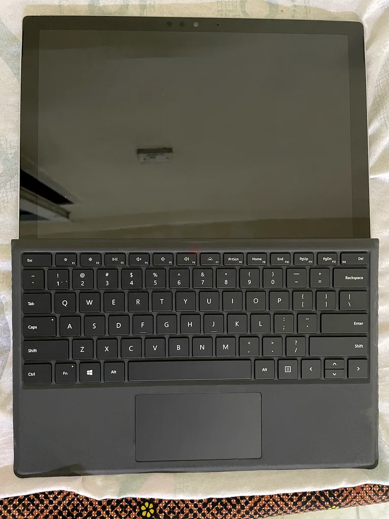 Microsoft Surface Pro 663256071415297111