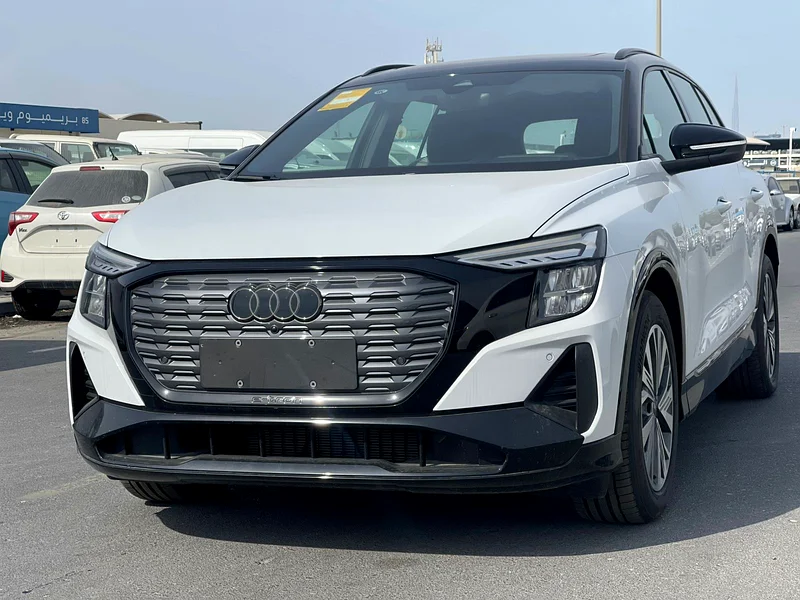2024 Audi Q5 40 e-tron632247922462731111