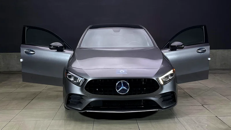 Mercedes Benz 2022 A22063138276252545111