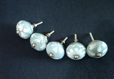 Set of Drawer Knobs new