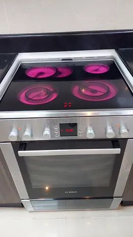 Bosch 4 Ceramic Hobs Cooker HCE744350R  Ceramic 60 by 60 C.m