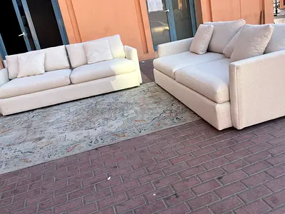 High end Quality Cratebarrel Lounge deep Sofa