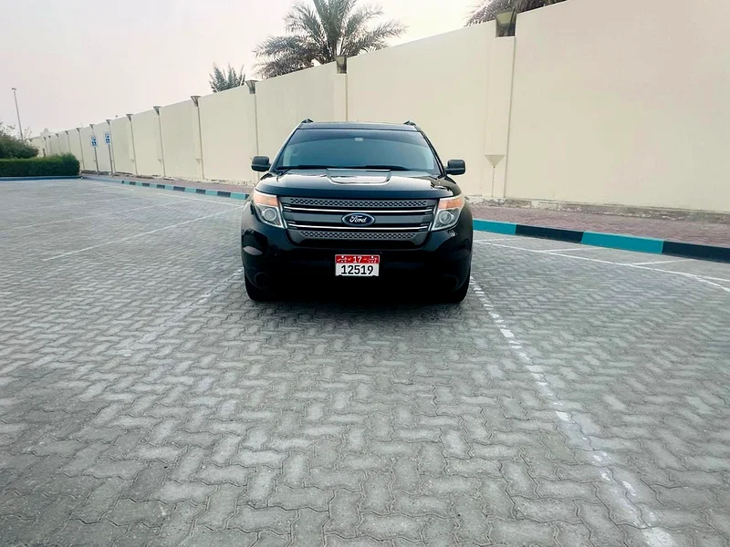 Ford Explorer 2015 GCC, excellent condition  
Ford Explorer GCC 2015 very clean63156041618434113