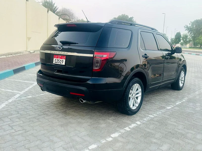 Ford Explorer 2015 GCC, excellent condition  
Ford Explorer GCC 2015 very clean63156041618434112